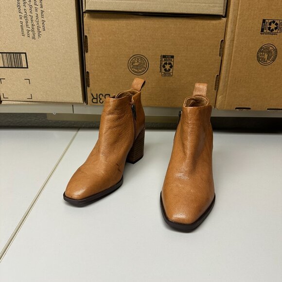 Vionic Lyssa ankle boot - chestnut - size 8.5 - Picture 4 of 10